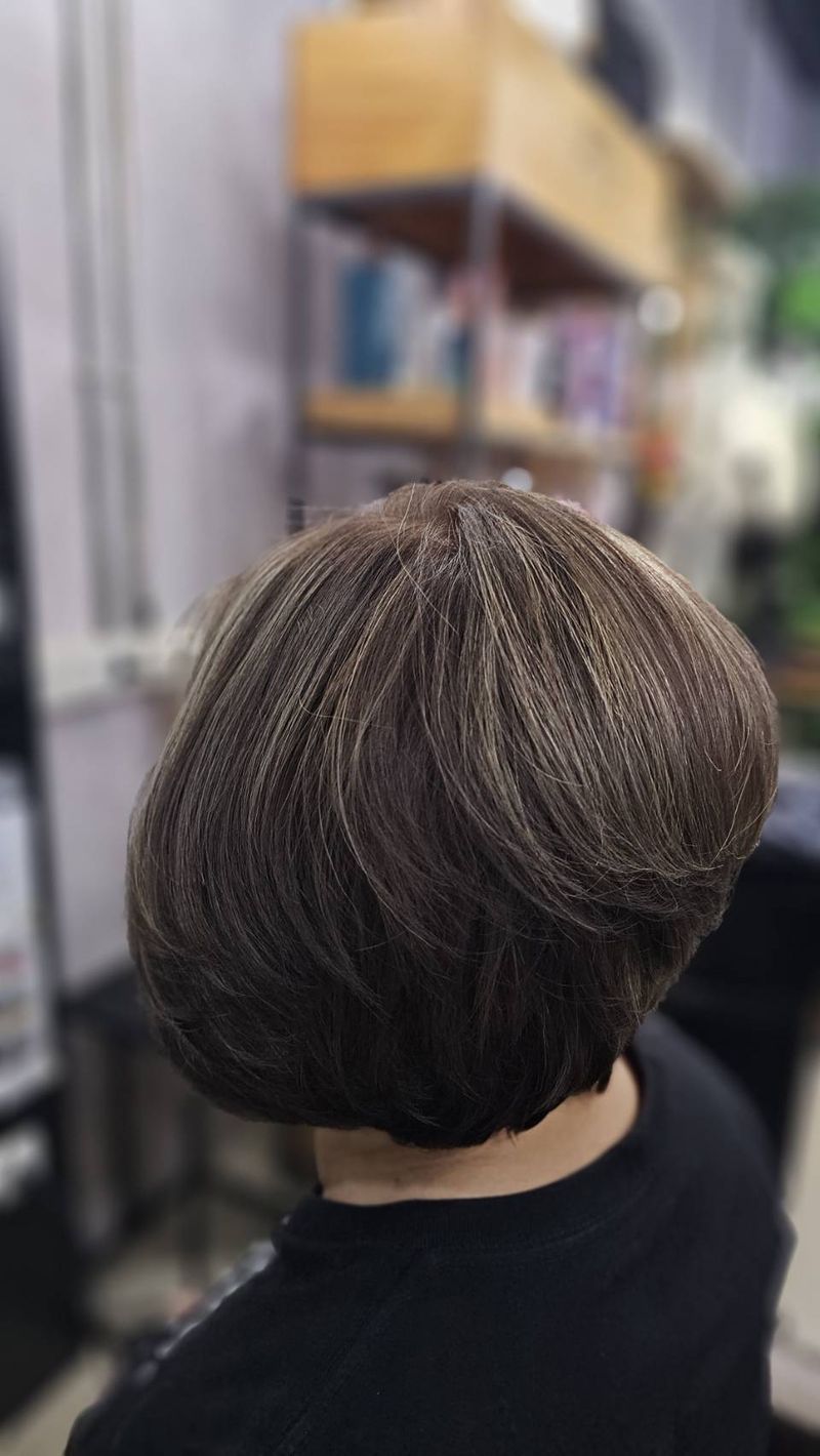 ทรงผมบ๊อบสวย 324 Hairdressing Salon